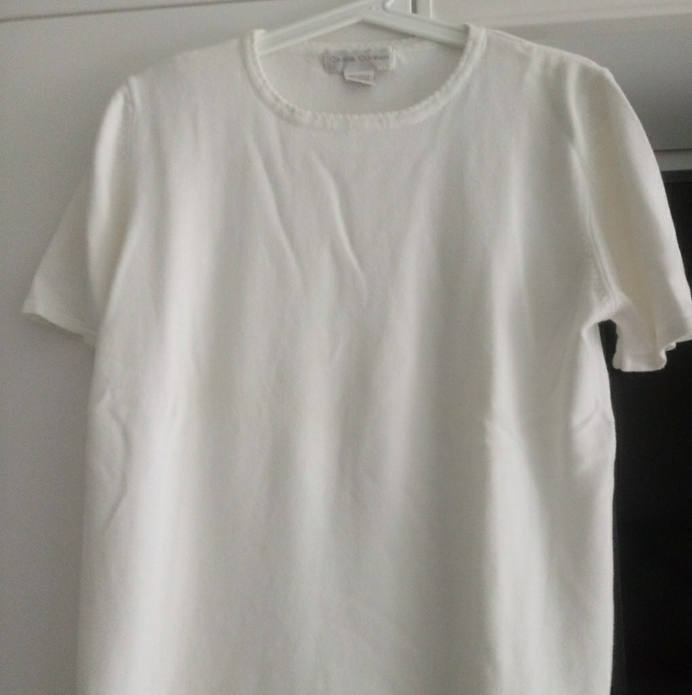 Short sleeve top - Picture 2 of 3